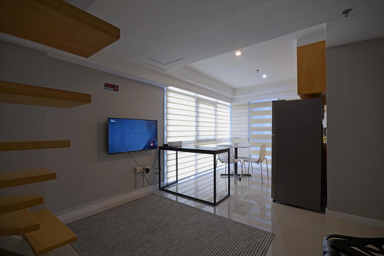 מנילה Victoria Soho Suites מראה חיצוני תמונה