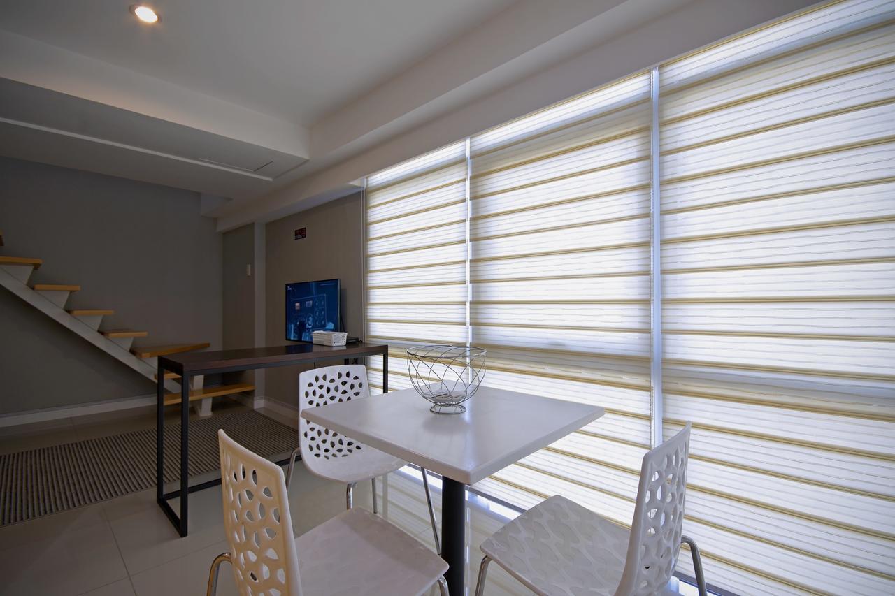 מנילה Victoria Soho Suites מראה חיצוני תמונה